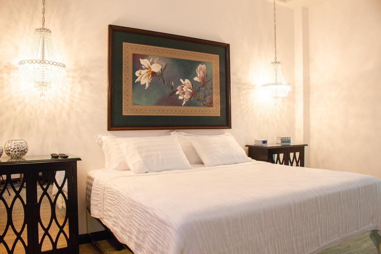 Hotel Boutique Villa Toscana 埃莫西约 外观 照片