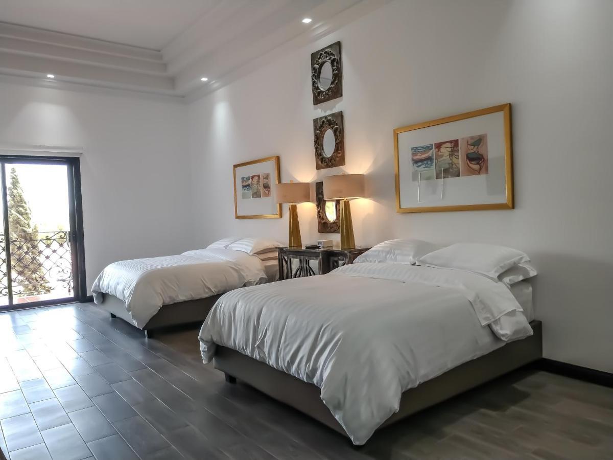 Hotel Boutique Villa Toscana 埃莫西约 外观 照片